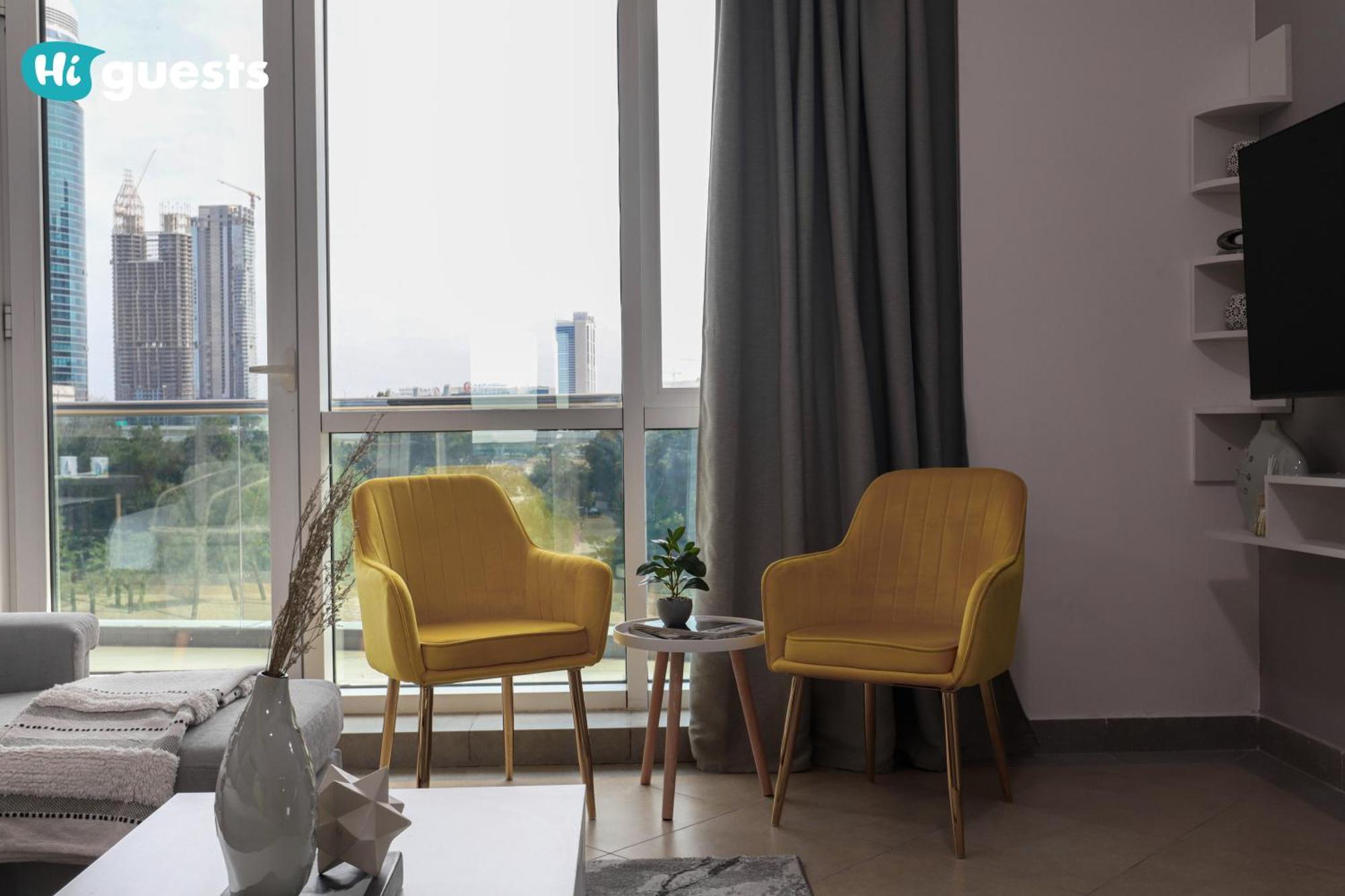 Higuests - Chic At Madison Residency Close Metro