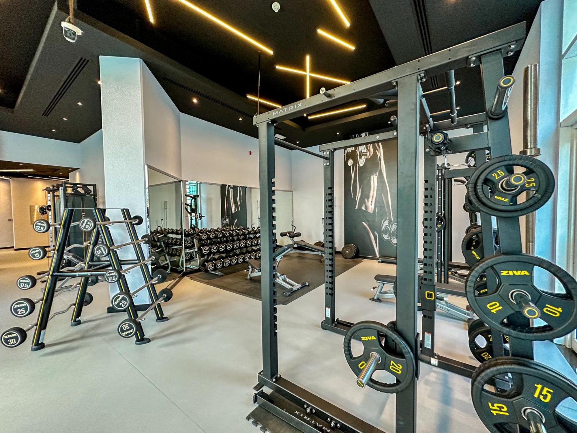Higuests - Chic At Madison Residency Close Metro Dubai