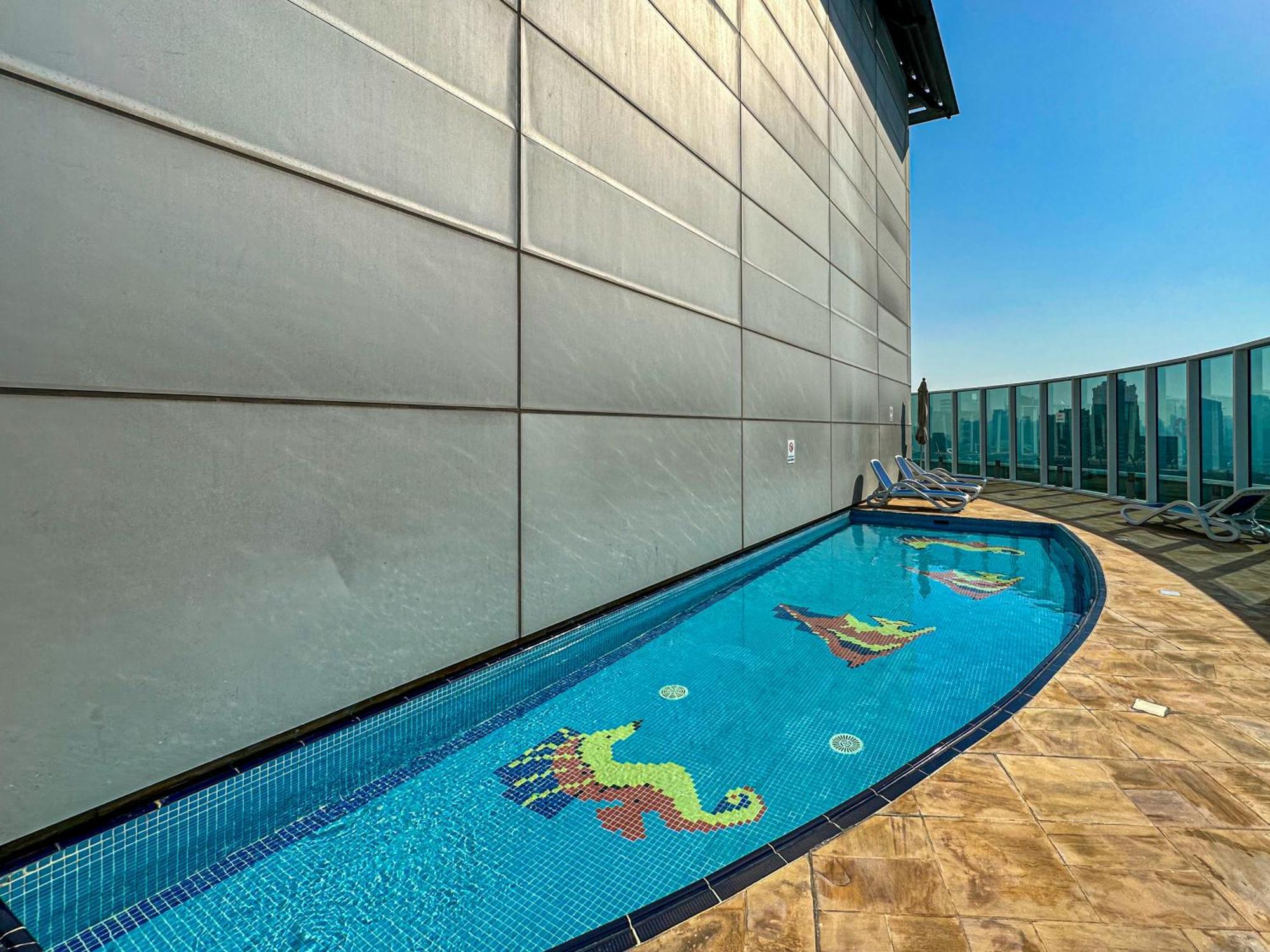 Higuests - Chic At Madison Residency Close Metro Dubai